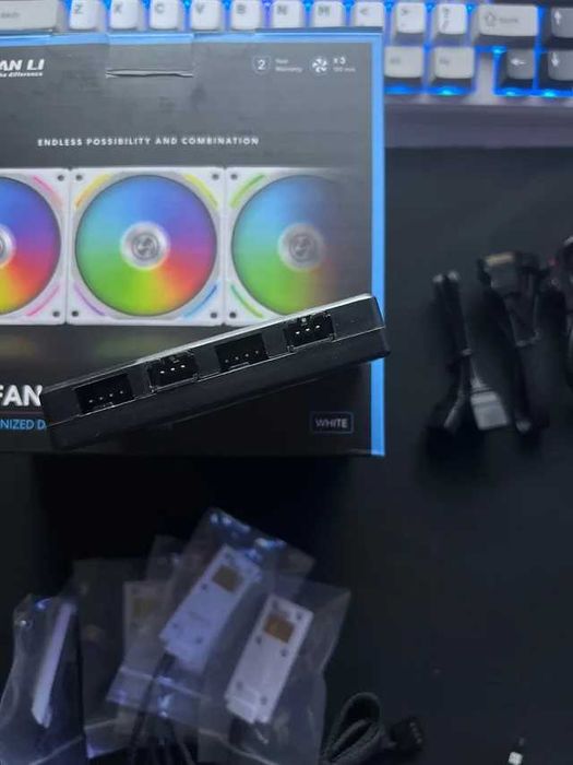 Controlador Lian Li Uni Fan AL120 RGB - RESERVADO
