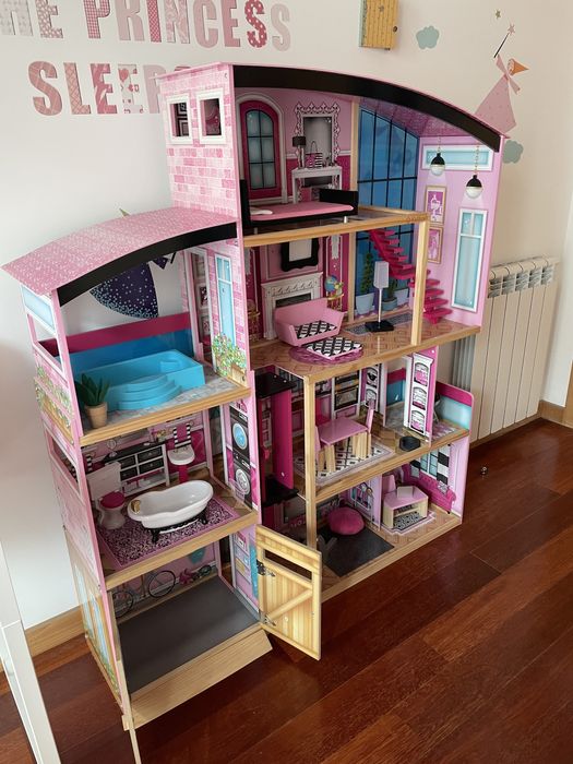Casa De Barbie - Brinquedos - Jogos em Porto - OLX Portugal