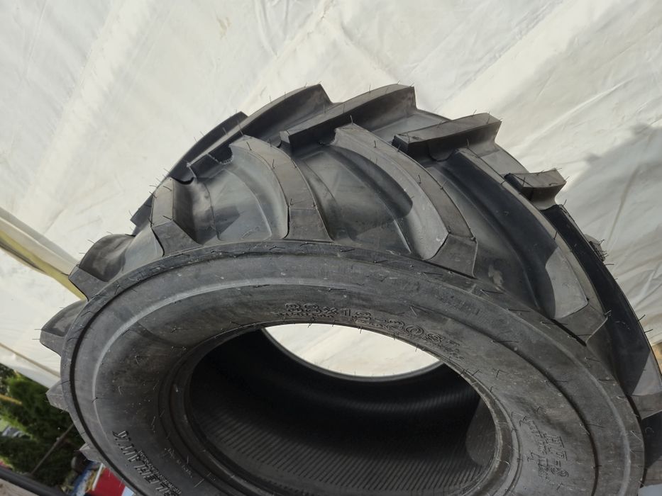Opona 38x18-20 28 szt dostępne koparka łańcuchowa traktor ciągnik