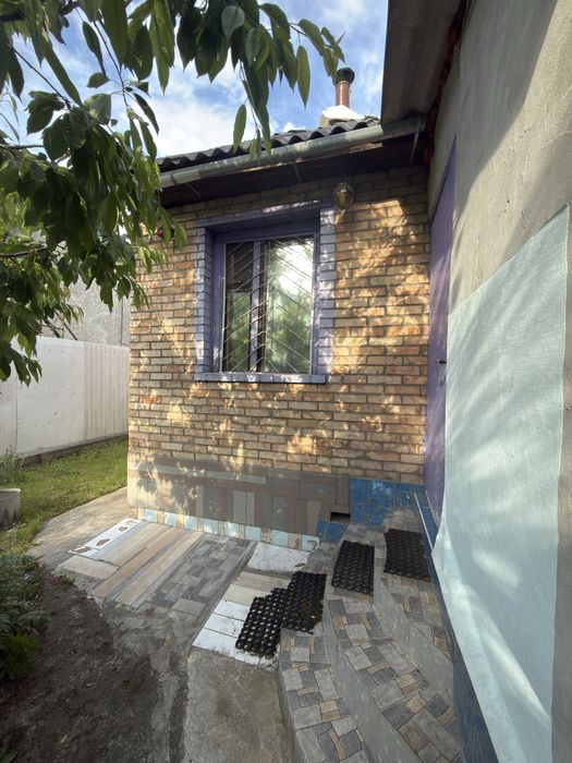 Продаж дачі в кооперативі в житловому стані, 5 соток. Гостомель Озера-15!