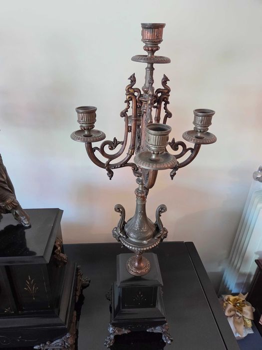 Relógio francês antigo Joulin Blois com candelabros – conjunto Napoléon III