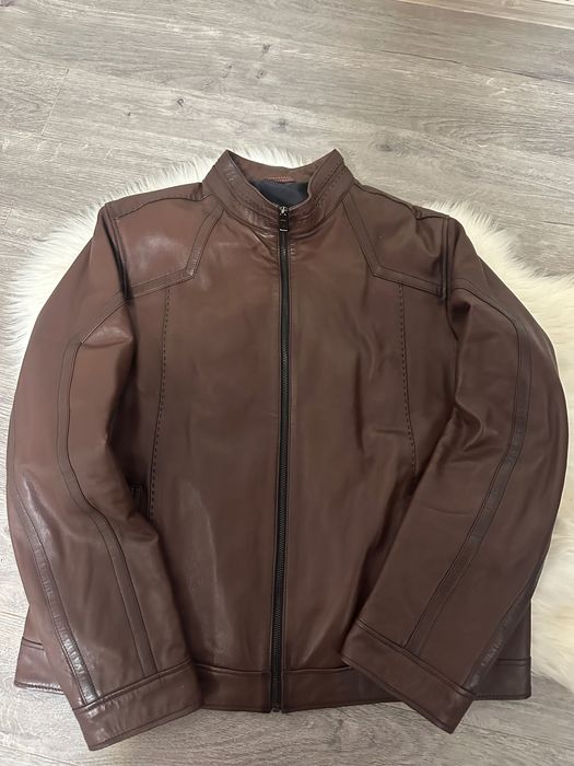 Чоловіча шкіряна куртка