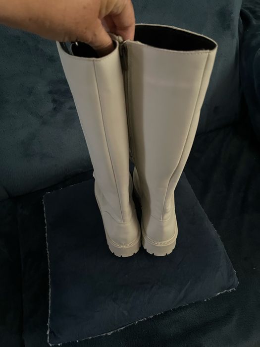 Vendo botas de senhora varios modelos com cano alto