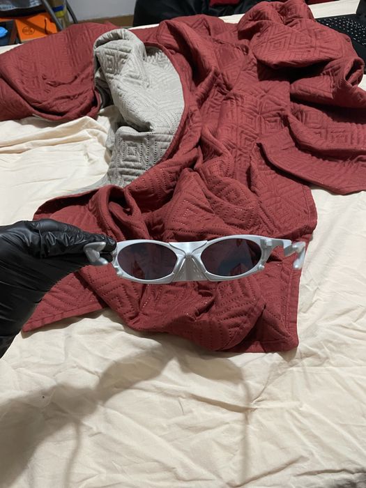 Juliet azul e cinzenta