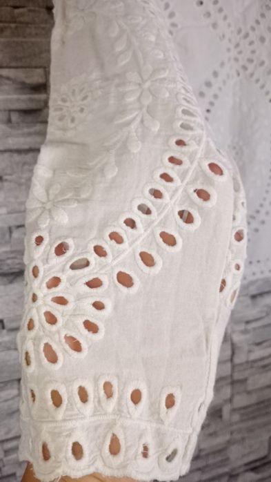 Bluzka góralska s 36 koronkowa ażurowa