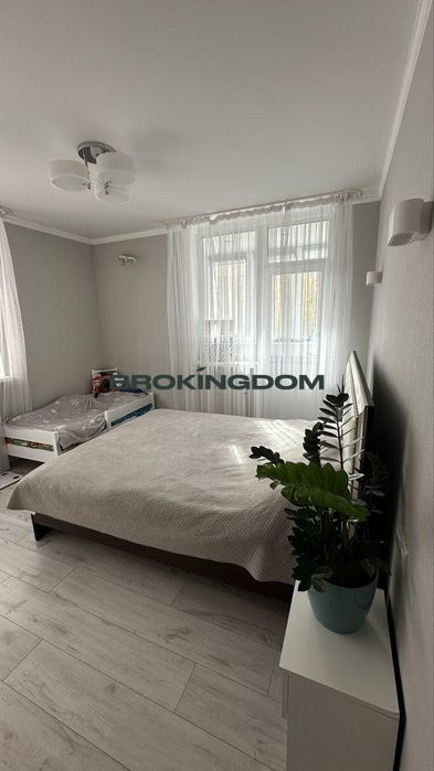 Продається велика євродвушка, ЖК Паладіум, третій поверх