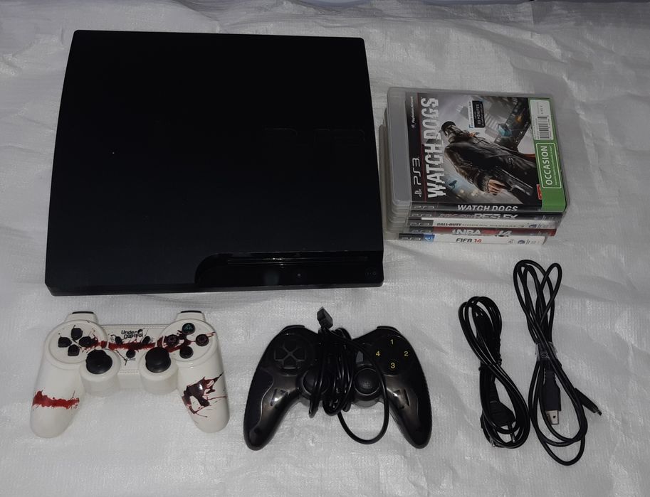 PS3 Slim com 2 Comandos e Lote Jogos ( Avariada).