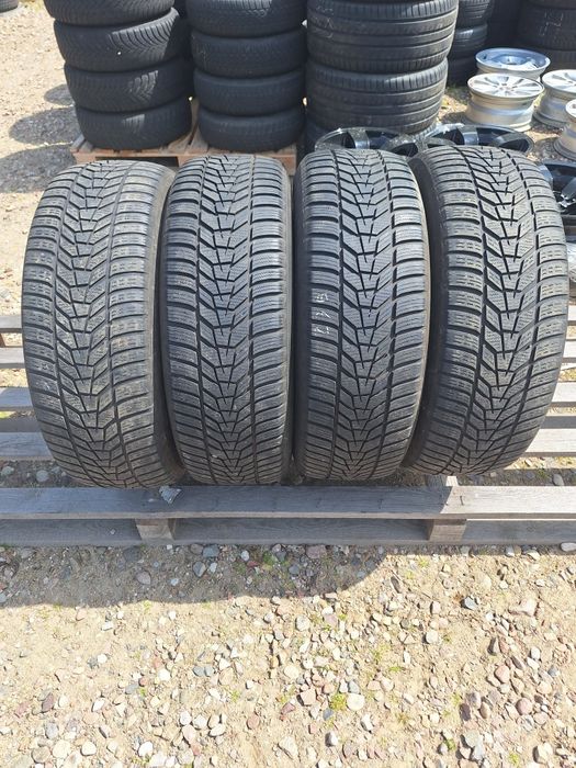 Opony zimowe Hankook Winter icept evo3  235 60 r18 107H