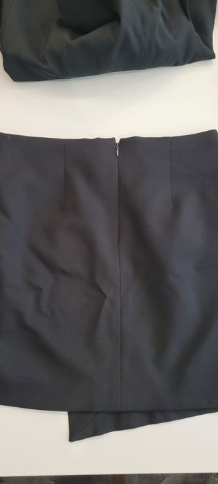Komplet  żakiet i spódnica Kyoko rozm. S