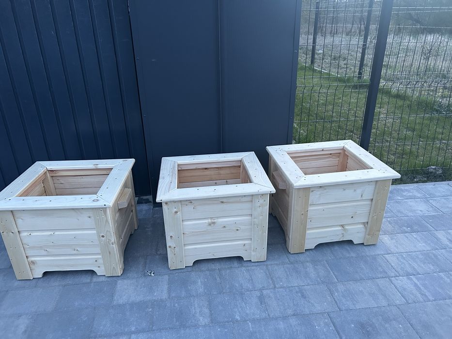Drewniane skrzynki