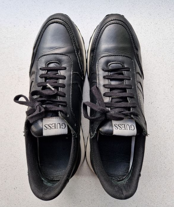 Czarne buty sneakersy Guess rozmiar 42