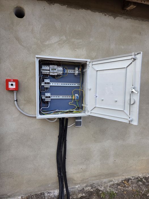 Usługi Elektryczne - elektryk pod ręką