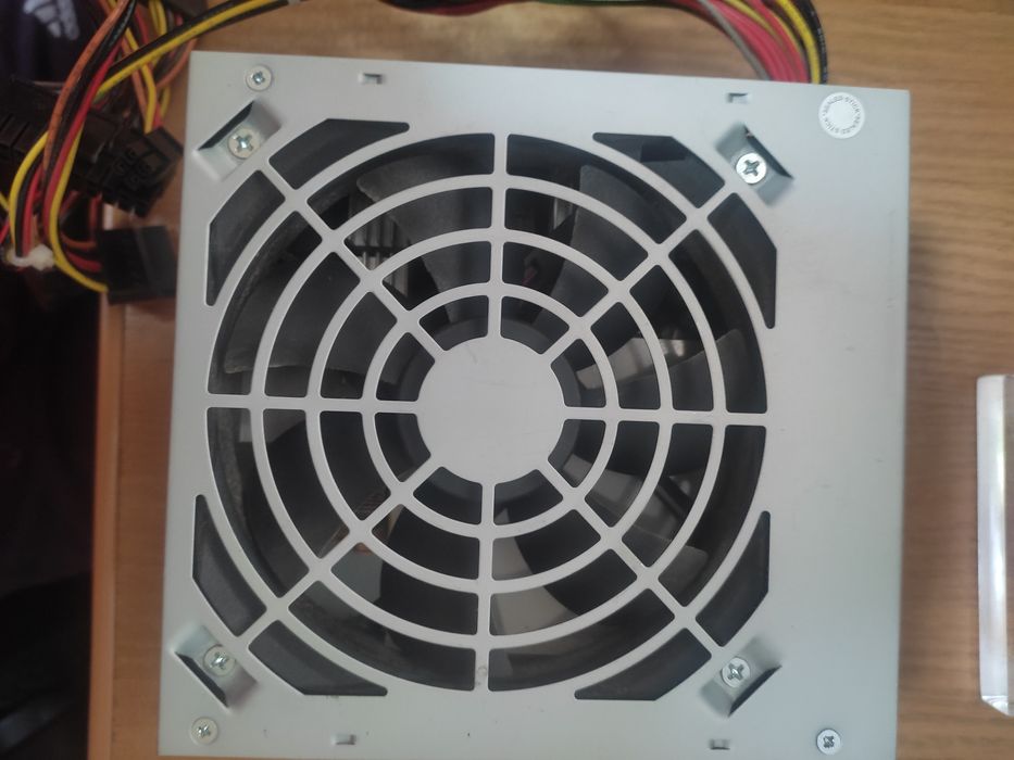 Блок питания foxconn fx400c