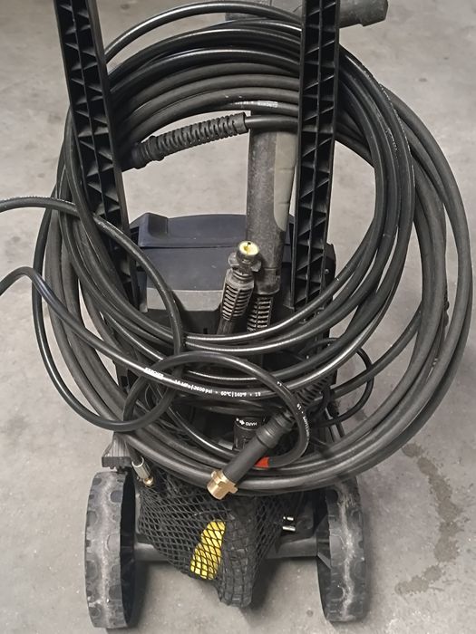 Máquina de pressão K5 Karcher