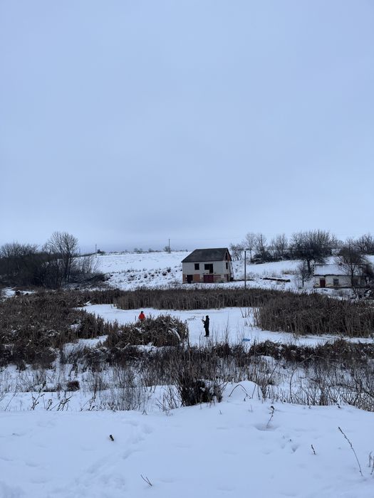 Продам або обміняю приватизований недобудований будинок