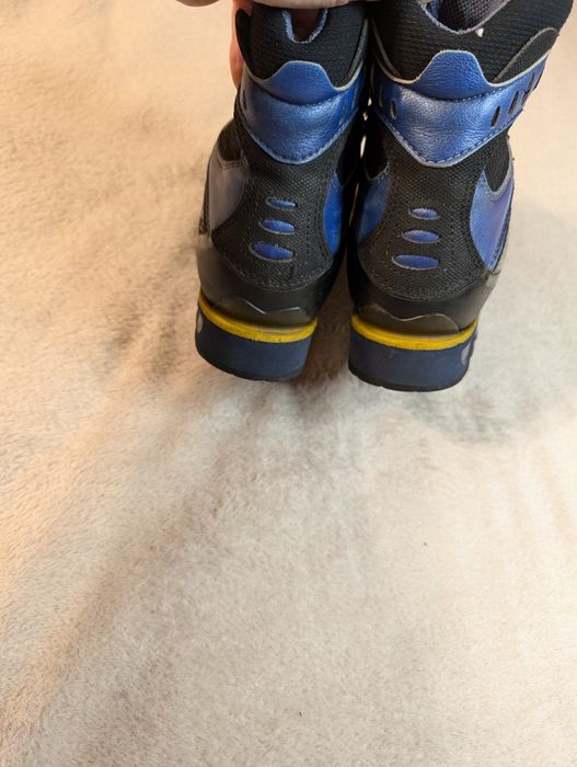 Черевики  La Sportiva gore-tex 41 р. 26см