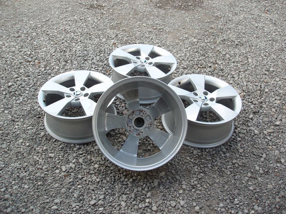 Felgi Aluminiowe 5x112x57  17''  ET49 Oryginał SKODA