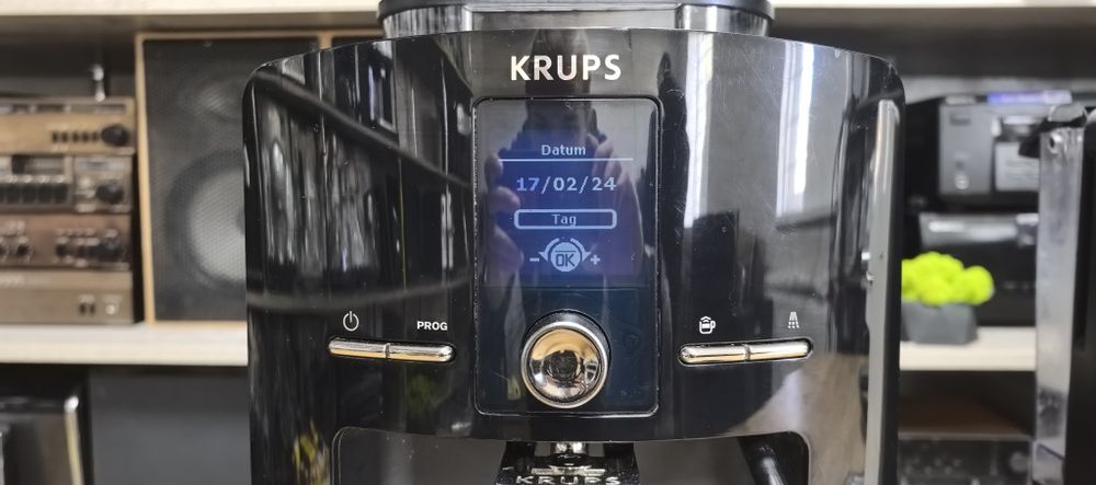 Кавові машини Krups EA82