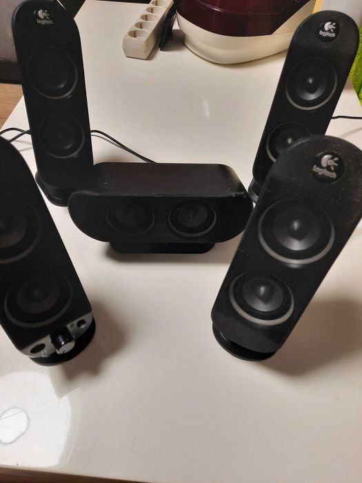 super kwadrofoniczny zestaw głośnikowy Logitech 4+1