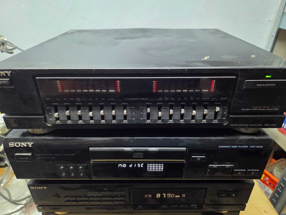 Zestaw Sony SEQ-V901. Cdp-M205.St-V701L. TA-V701L. TC-V701L