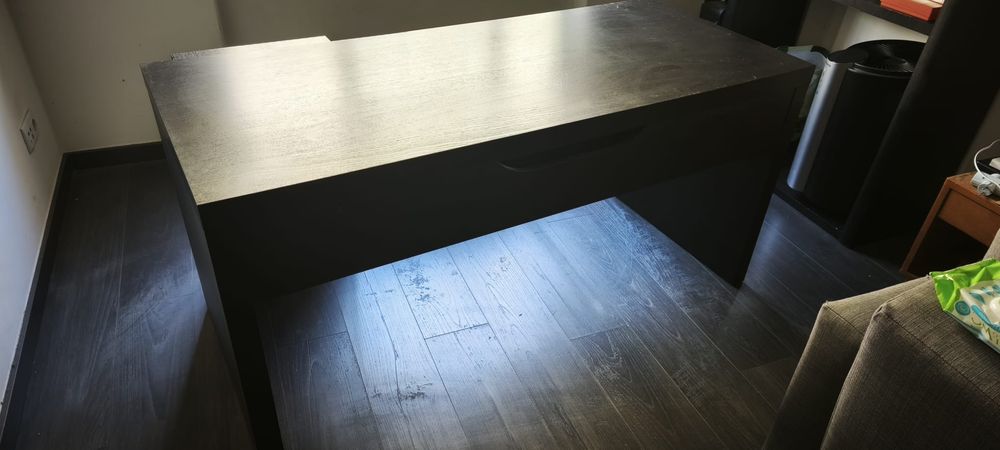 Secretaria IKEA Malm
