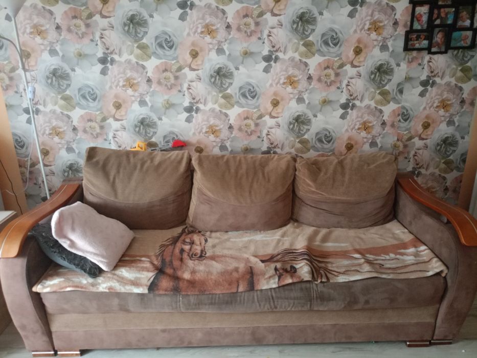 Oddam kanapę stan dobry
