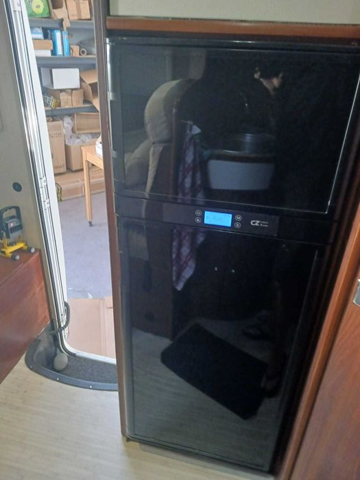 Frigorífico CZ RV140 12V/24V (140L) (Autocaravana / Campervan)
