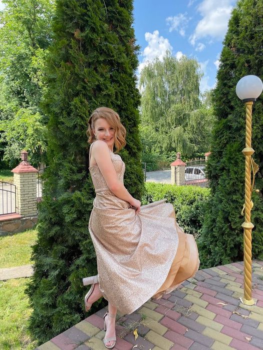 Випускна сукня, стан 10/10
