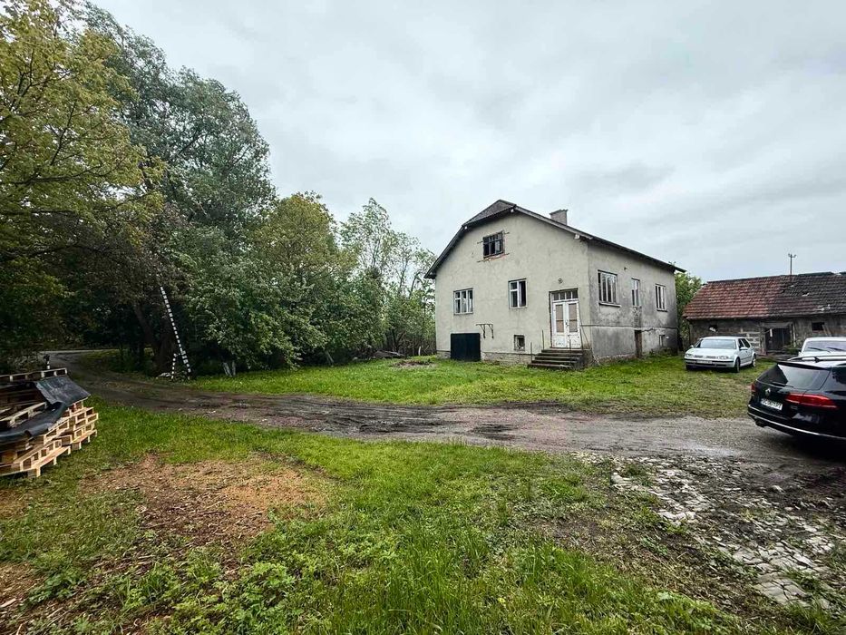 Незавершине будівництво