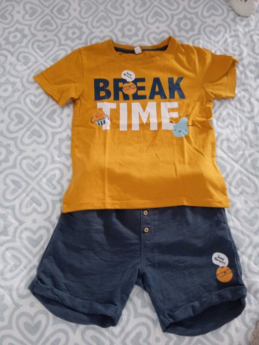 Conjunto de 2 T-shirts e calções da TucTuc