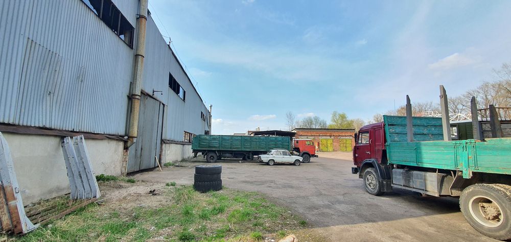 Продам пром базу з ЖД Гілкою та  краном вул. Квітнева