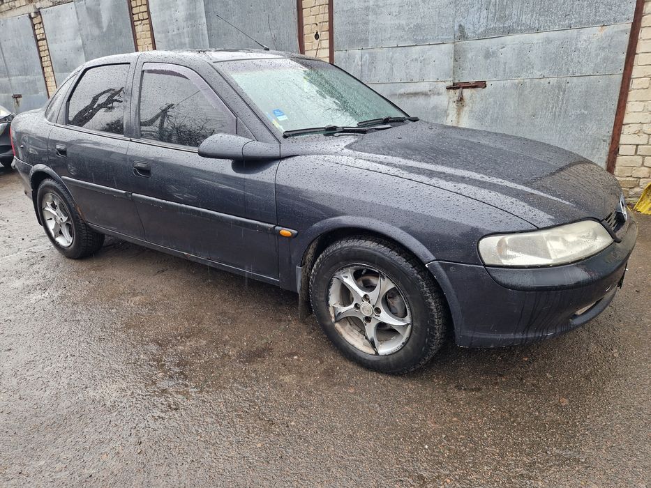 Opel Vectra B 1.8 1997r