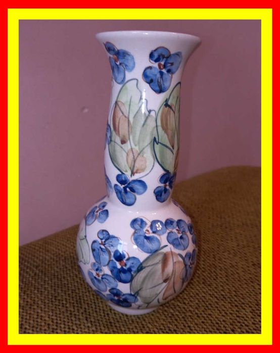 Prosto z PRLu piękny WAZON w kwiaty igiełka 20cm wysoki