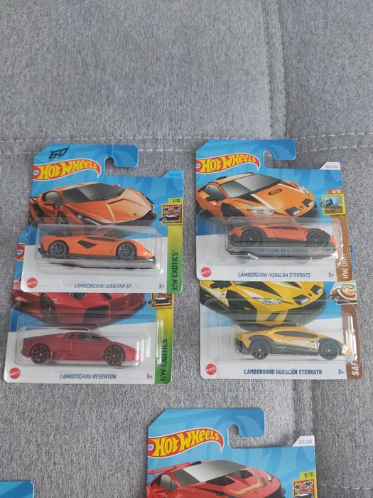 Hot Wheels 8x Lamborghini