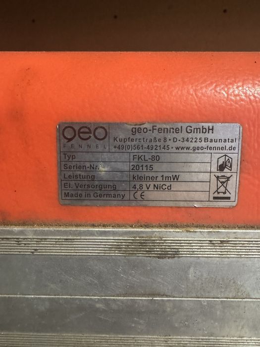 Niwelator do rur laser