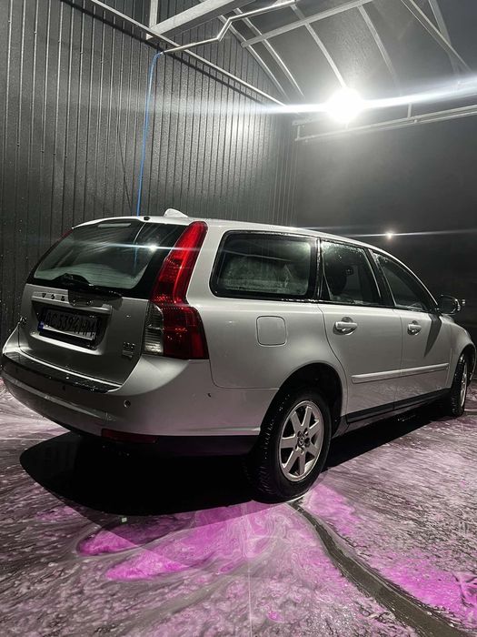 Вольво в 50 , 1.6 дизель , 2010 року