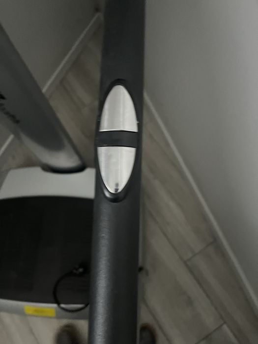 Maquina de vibração corporal