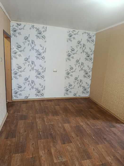 АН Продам 2 комнатную квартиру в Павлограде