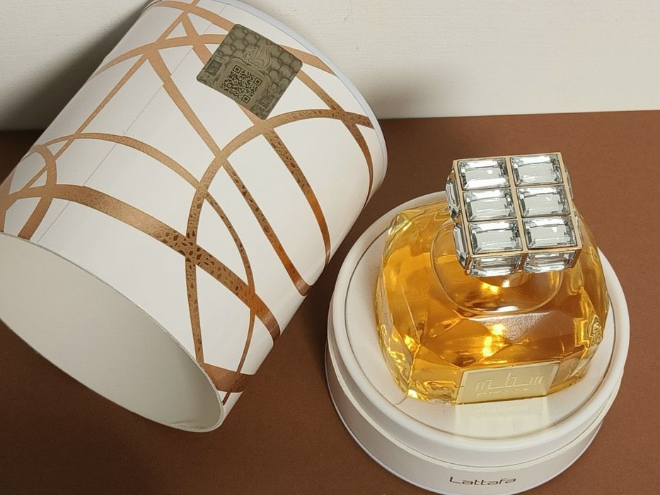 Arabskie perfumy Lattafa Sutoor