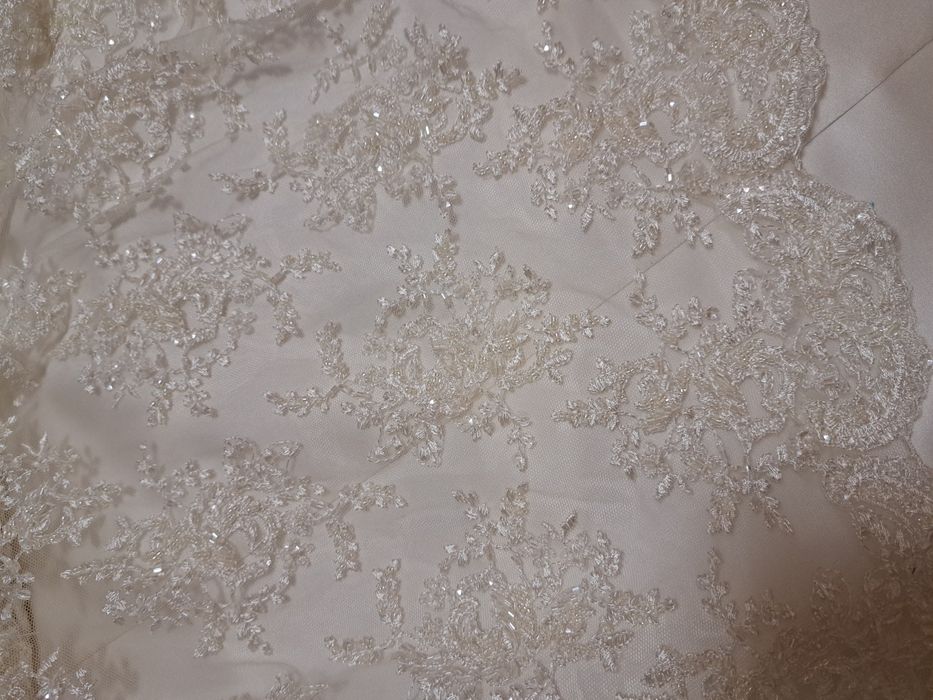 Сукня весільна, Hadassa