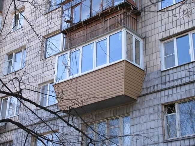 Ремонт балкона Черкаси, Реставрація балконів, лоджії Обшивка ГАРАНТІЯ!