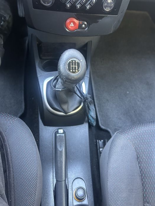 Clio 3 1.5 dci economico 5 portas