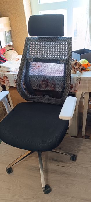 Комп'ютерне крісло