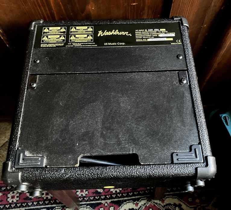 Washburn WA15b wzmacniacz kombo piec do gitary basowej