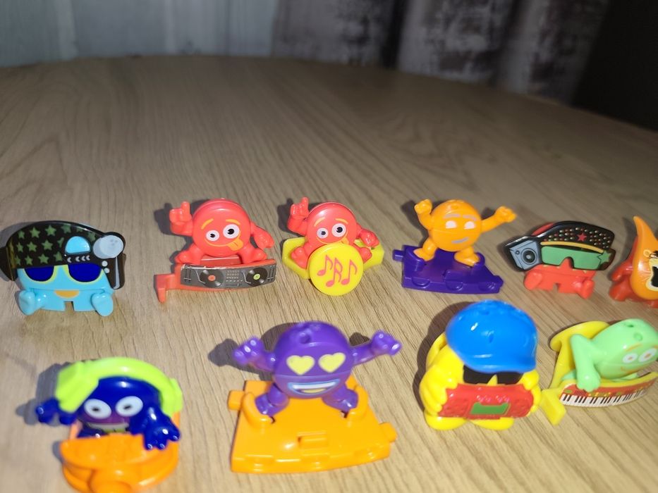 Кіндер монстрики Crazy friends