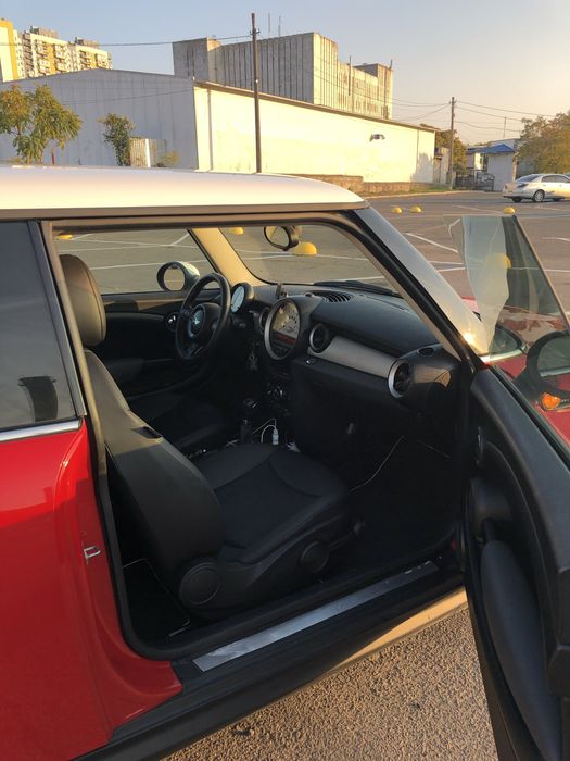 Продам свой Mini cooper 2011 в отличном состоянии