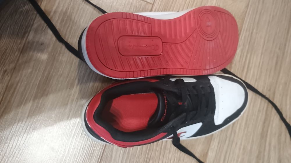 Buty młodzieżowe championy