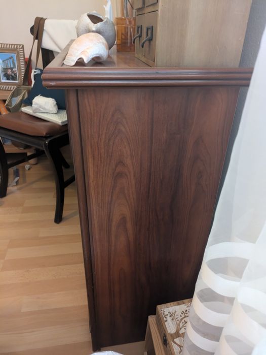 Sapateira em madeira contraplacada