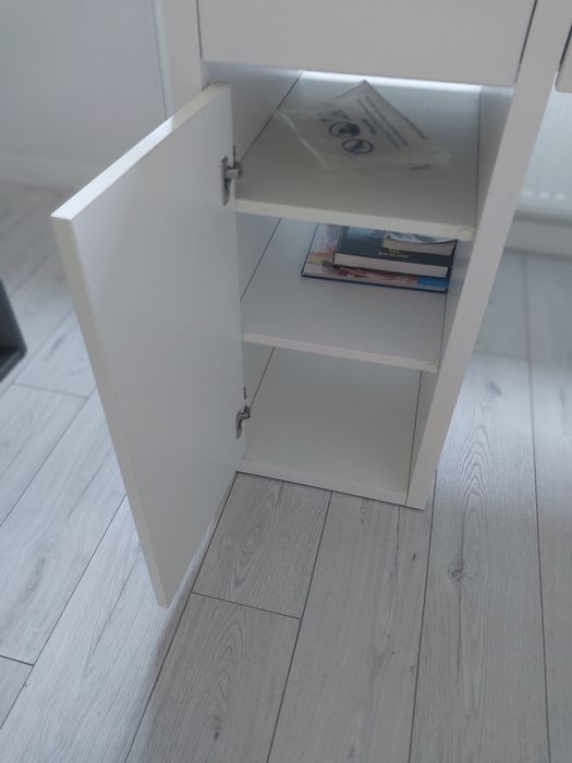Biurko     IKEA  białe