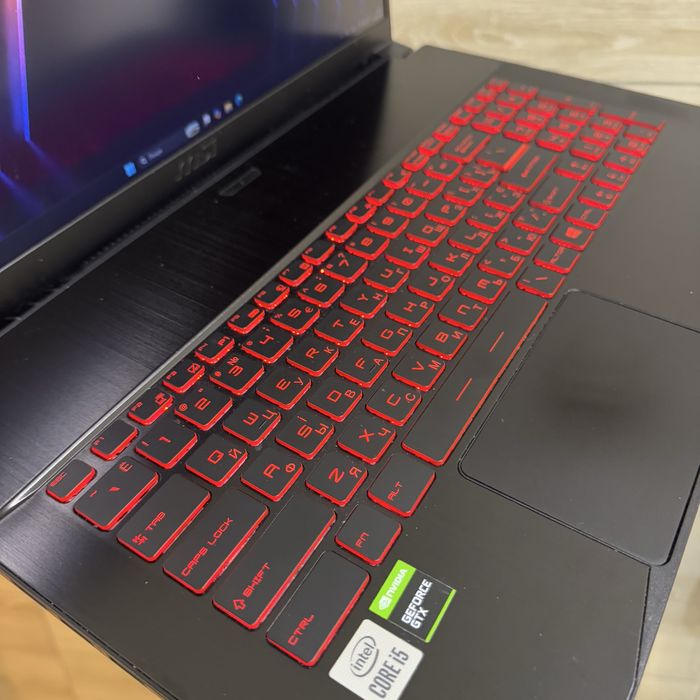 Ігровий ноутбук Msi Gtx 1650, i5 10300, 512Gb